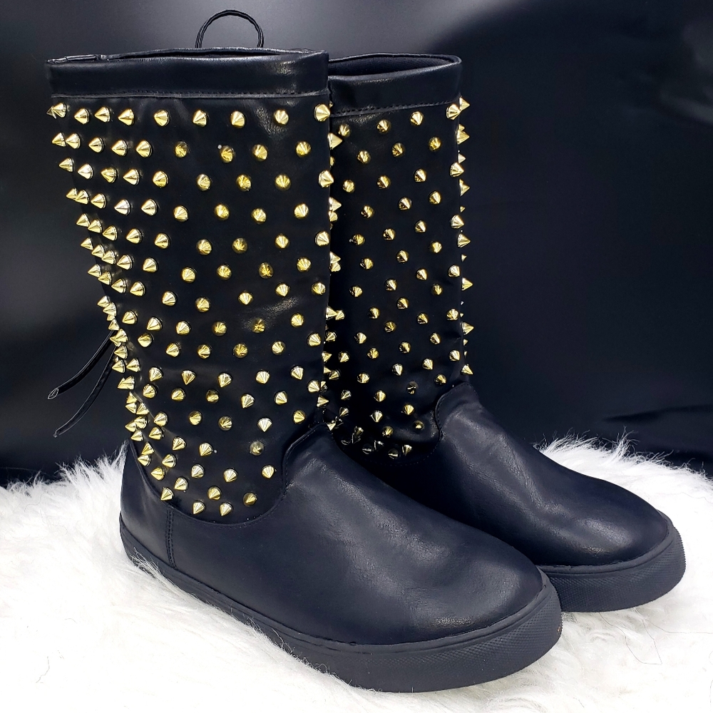 Black Angel Flat Boots With Gold Studs